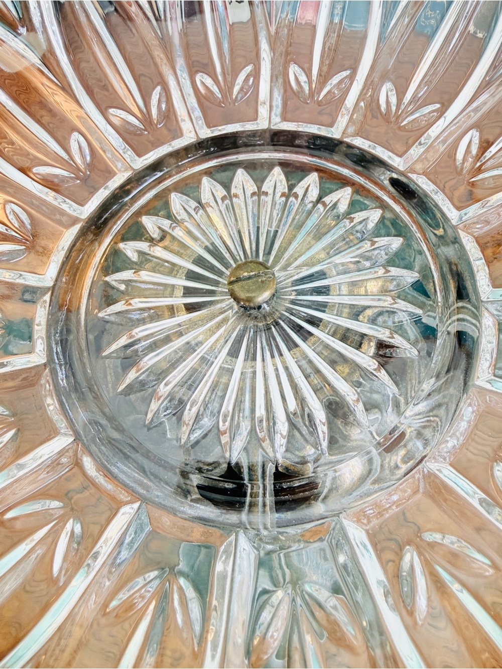 Vintage Federal Glass “Petals”  Lotus Pedestal Bowl – Hollywood Regency - Picture 10 of 15